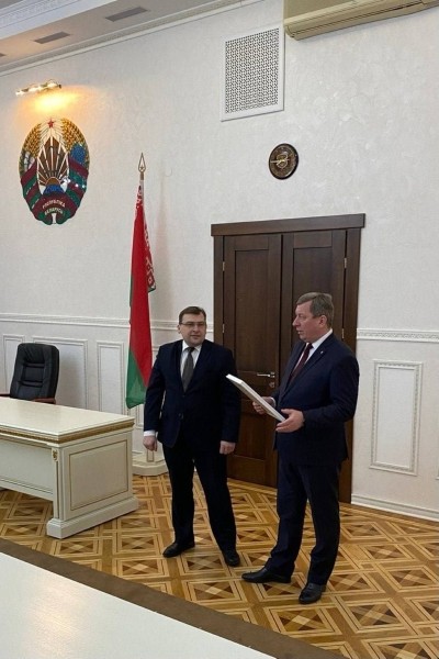 В Бресте наградили участников первого Брестского рождественского парада В Бресте наградили участников первого Брестского рождественского парада