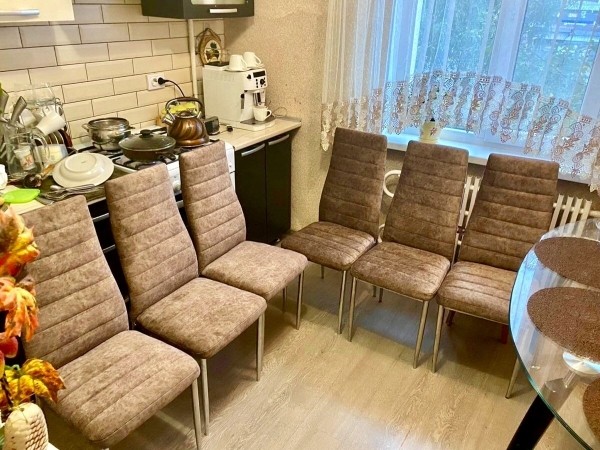 Эти волшебники превращают старые диваны в новые! Фото работ мастерской по реставрации мебели Эти волшебники превращают старые диваны в новые! Фото работ мастерской по реставрации мебели