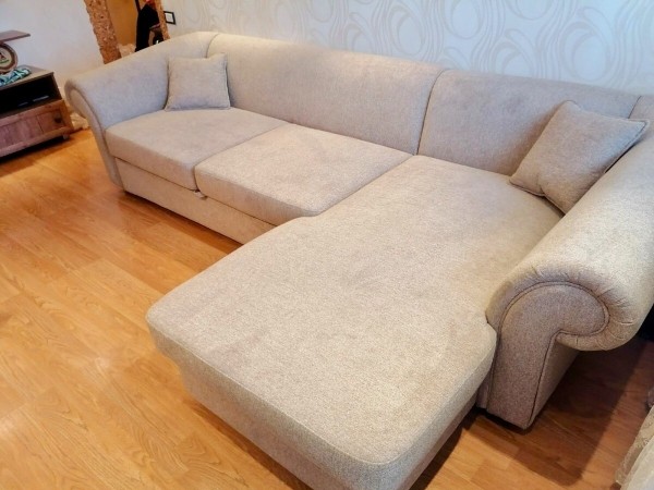 Эти волшебники превращают старые диваны в новые! Фото работ мастерской по реставрации мебели Эти волшебники превращают старые диваны в новые! Фото работ мастерской по реставрации мебели