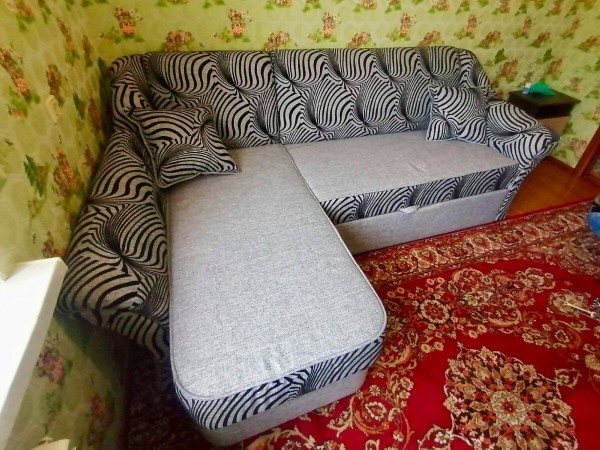 Эти волшебники превращают старые диваны в новые! Фото работ мастерской по реставрации мебели Эти волшебники превращают старые диваны в новые! Фото работ мастерской по реставрации мебели