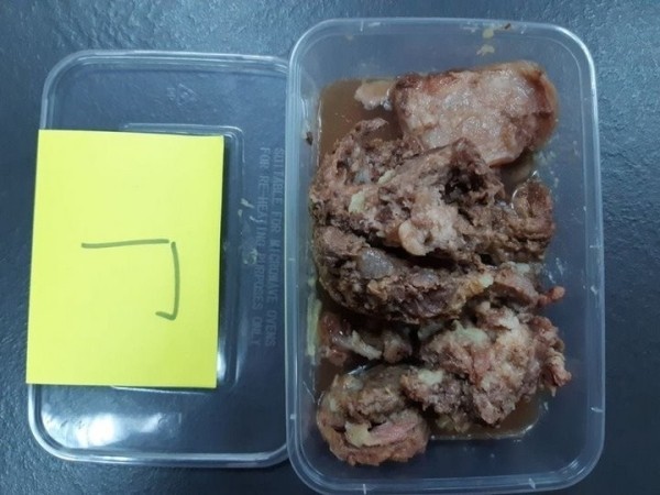 Сколько мяса в белорусской тушенке? Показываем, что внутри банок от трех производителей продукта Сколько мяса в белорусской тушенке? Показываем, что внутри банок от трех производителей продукта