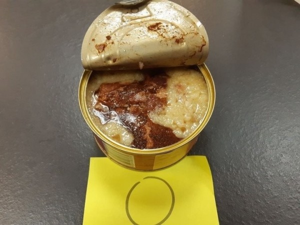 Сколько мяса в белорусской тушенке? Показываем, что внутри банок от трех производителей продукта Сколько мяса в белорусской тушенке? Показываем, что внутри банок от трех производителей продукта