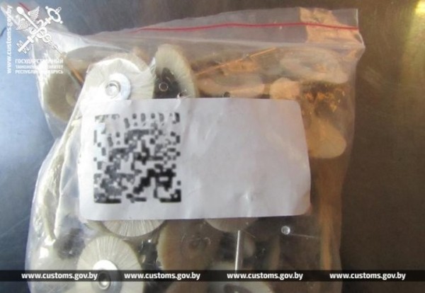 Брестские таможенники пресекли ввоз незадекларированного груза из Болгарии Брестские таможенники пресекли ввоз незадекларированного груза из Болгарии