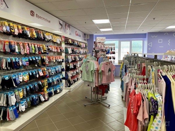 Ребрендинг брестского «Детского мира» на Советской: новый логотип и еще больше стильной одежды, забавных игрушек, школьной канцелярии