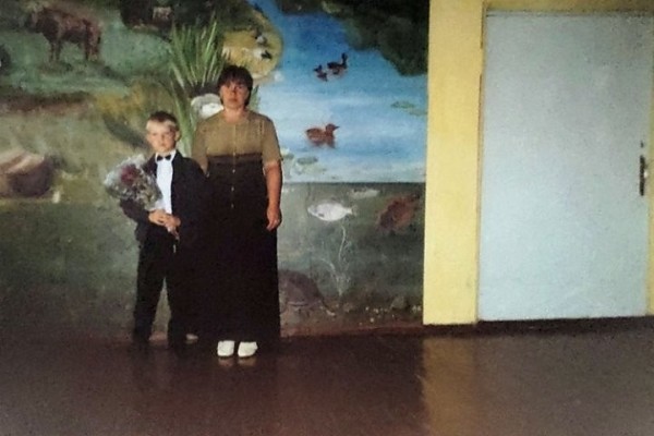 «25 января меня оставили на крыльце роддома».  Парень из Брестской области ищет родных