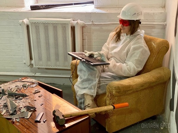 Где снять стресс? В Бресте появилось место под названием «VXLAM», где можно дать волю своим эмоциям Где снять стресс? В Бресте появилось место под названием «VXLAM», где можно дать волю своим эмоциям