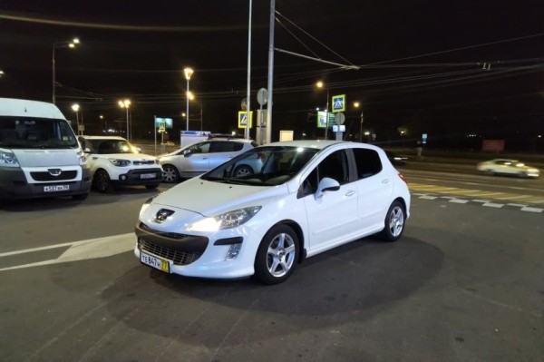 Будет повторение 2014 года? Ищем авто в России на фоне обвалившегося рубля