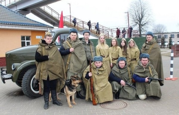 Уникальный Поезд направляется в сторону Бреста. Фоторепортаж Уникальный Поезд направляется в сторону Бреста. Фоторепортаж