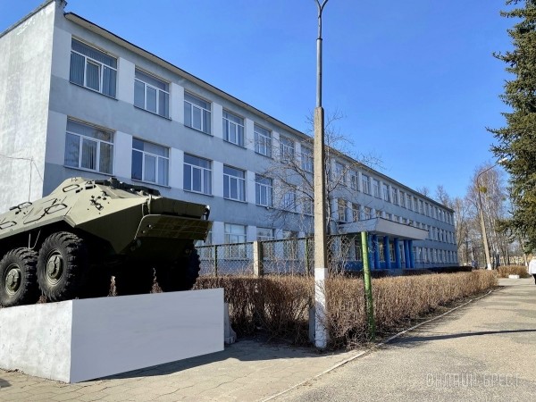 Учиться никогда не поздно! Водители-международники, водители опасных грузов, машинисты, газосварщики, слесари – эти и многие другие профессии на курсах в Учебном центре им. Д.М. Карбышева ДОСААФ в Бресте Учиться никогда не поздно! Водители-международники, водители опасных грузов, машинисты, газосварщики, слесари – эти и многие другие профессии на курсах в Учебном центре им. Д.М. Карбышева ДОСААФ в Бресте