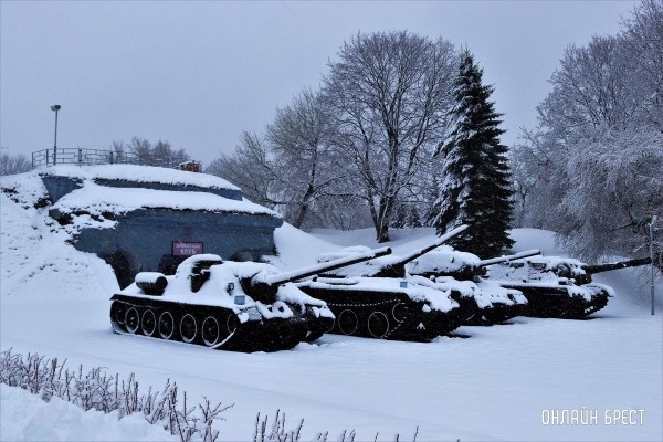 Читатель: Снежный апрель в Брестской крепости
Читатель: Снежный апрель в Брестской крепости