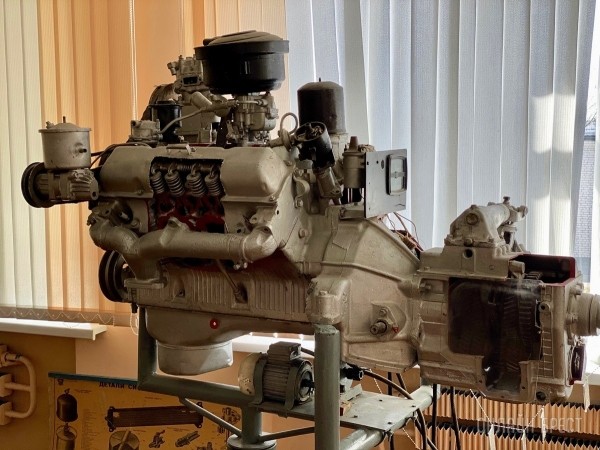 Учиться никогда не поздно! Водители-международники, водители опасных грузов, машинисты, газосварщики, слесари – эти и многие другие профессии на курсах в Учебном центре им. Д.М. Карбышева ДОСААФ в Бресте Учиться никогда не поздно! Водители-международники, водители опасных грузов, машинисты, газосварщики, слесари – эти и многие другие профессии на курсах в Учебном центре им. Д.М. Карбышева ДОСААФ в Бресте