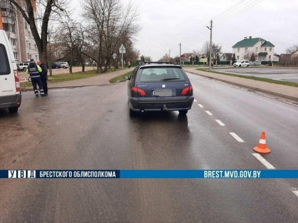 77-летнюю велосипедистку сбили в Берёзе 77-летнюю велосипедистку сбили в Берёзе