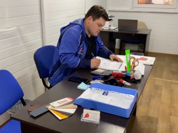 Газосиликатные блоки, кирпич, цемент, металлочерепица, камень, смеси и многие другие стройматериалы в Бресте Газосиликатные блоки, кирпич, цемент, металлочерепица, камень, смеси и многие другие стройматериалы в Бресте