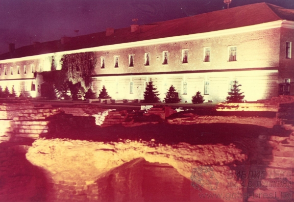 День открытия Мемориального комплекса «Брестская крепость-герой». Фото и подробности