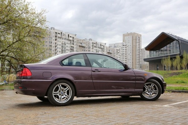 Заплатил за покраску почти $2 300, но остался недоволен. Владелец BMW E46 о конфликте с СТО