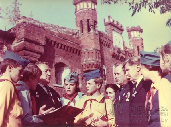 День открытия Мемориального комплекса «Брестская крепость-герой». Фото и подробности