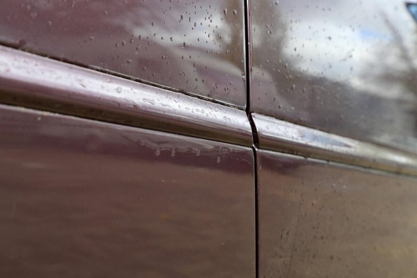 Заплатил за покраску почти $2 300, но остался недоволен. Владелец BMW E46 о конфликте с СТО