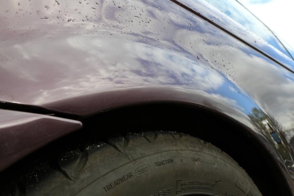 Заплатил за покраску почти $2 300, но остался недоволен. Владелец BMW E46 о конфликте с СТО