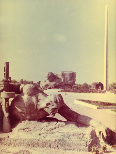 День открытия Мемориального комплекса «Брестская крепость-герой». Фото и подробности