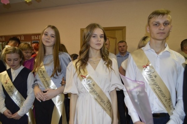 Последний звонок в районной гимназии (Малорита)