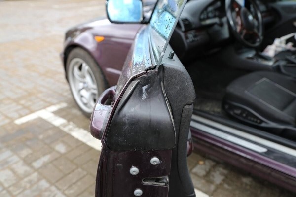 Заплатил за покраску почти $2 300, но остался недоволен. Владелец BMW E46 о конфликте с СТО