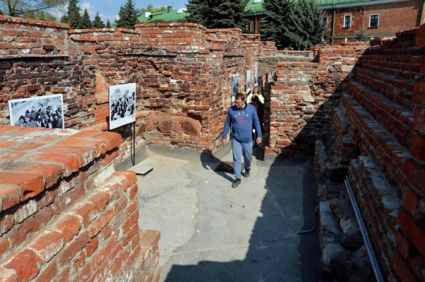 VR-реконструкция и фотовыставка в Брестской крепости VR-реконструкция и фотовыставка в Брестской крепости