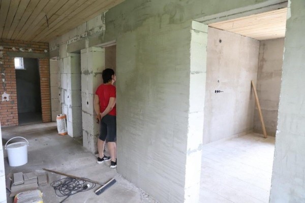 Узнали, что изменилось в жизни юного героя Ромы Когодовского после пожара