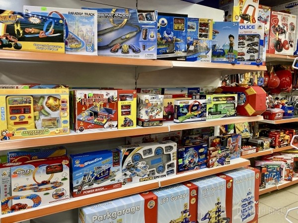 День защиты детей – еще один повод порадовать свое чадо крутыми подарками из «Детского мира» на Советской в Бресте. Фотообзор ассортимента