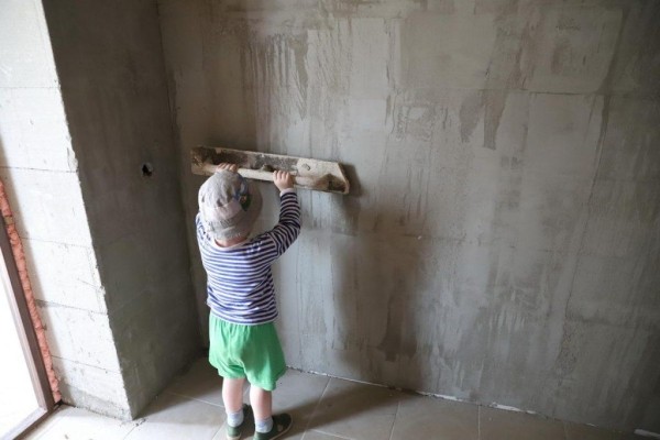 Узнали, что изменилось в жизни юного героя Ромы Когодовского после пожара