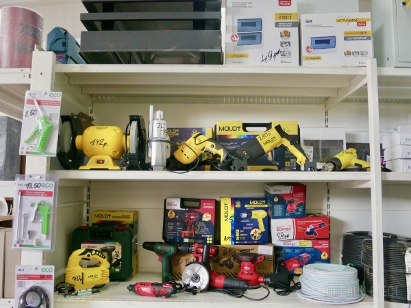 Большой магазин «Строй с нами» в Малорите – еще больше строительных товаров по выгодным ценам, собственная бригада, услуги манипулятора Большой магазин «Строй с нами» в Малорите – еще больше строительных товаров по выгодным ценам, собственная бригада, услуги манипулятора