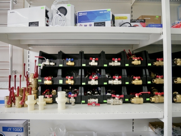 Большой магазин «Строй с нами» в Малорите – еще больше строительных товаров по выгодным ценам, собственная бригада, услуги манипулятора Большой магазин «Строй с нами» в Малорите – еще больше строительных товаров по выгодным ценам, собственная бригада, услуги манипулятора