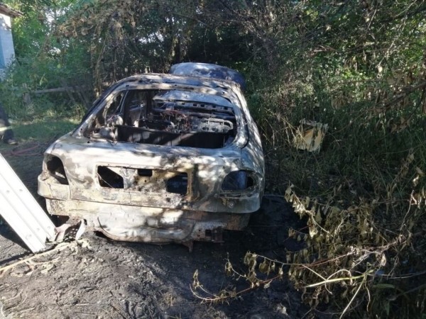 В Брестской области полностью сгорел автомобиль В Брестской области полностью сгорел автомобиль