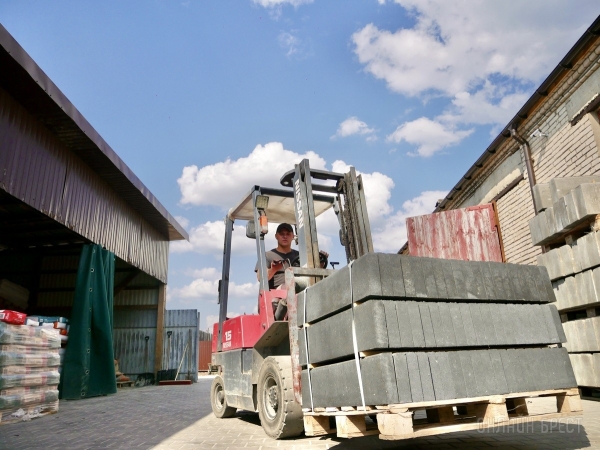 Большой магазин «Строй с нами» в Малорите – еще больше строительных товаров по выгодным ценам, собственная бригада, услуги манипулятора Большой магазин «Строй с нами» в Малорите – еще больше строительных товаров по выгодным ценам, собственная бригада, услуги манипулятора