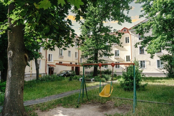 
                Фотографии сделаны в Бресте. Узнали место?
            