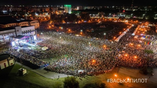 Посмотрите, сколько людей было на концерте в Бресте