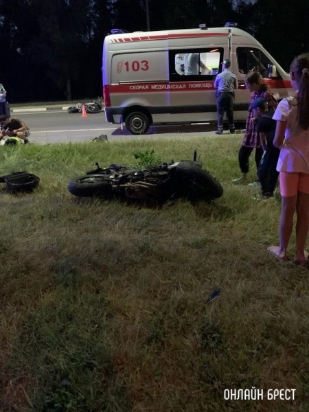 
                Читатель: Серьёзное ДТП произошло на Варшавке в Бресте
            