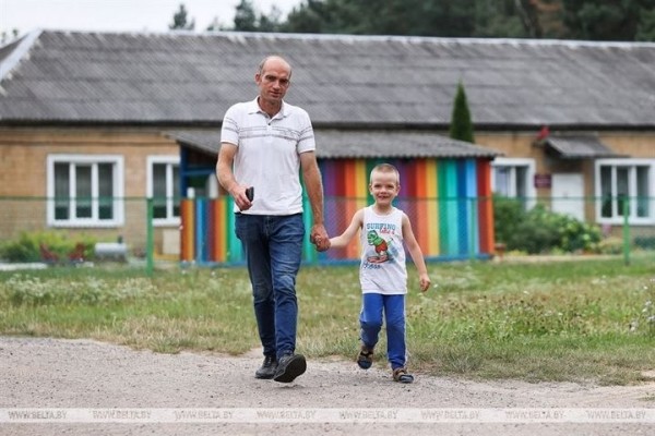 Как в Брестской области помогают подготовиться к школе детям украинских беженцев Как в Брестской области помогают подготовиться к школе детям украинских беженцев