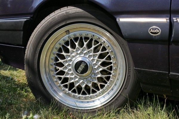 Audi 200 Quattro в руках брестчанина: «Купил за $1 350, а потратил в несколько раз больше» Audi 200 Quattro в руках брестчанина: «Купил за $1 350, а потратил в несколько раз больше»