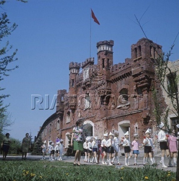 Брестская крепость до строительства Мемориального комплекса, 1966 год
Брестская крепость до строительства Мемориального комплекса, 1966 год