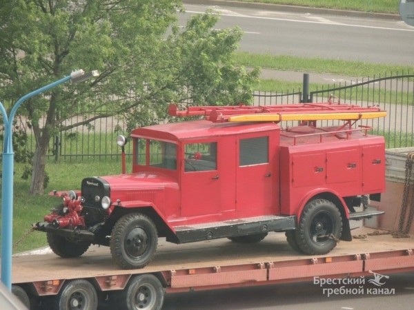В Бресте на парковке Гребного канала собирается пожарная техника
В Бресте на парковке Гребного канала собирается пожарная техника