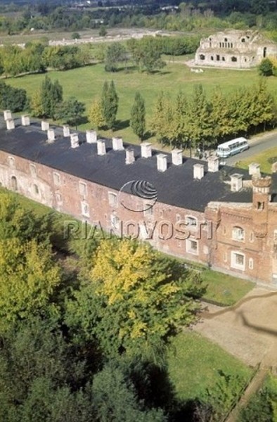 Брестская крепость до строительства Мемориального комплекса, 1966 год
Брестская крепость до строительства Мемориального комплекса, 1966 год