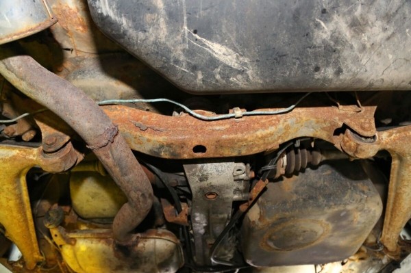 Audi 200 Quattro в руках брестчанина: «Купил за $1 350, а потратил в несколько раз больше» Audi 200 Quattro в руках брестчанина: «Купил за $1 350, а потратил в несколько раз больше»