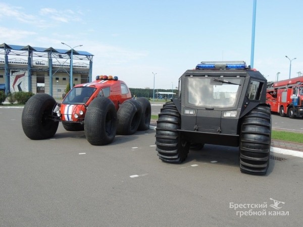 В Бресте на парковке Гребного канала собирается пожарная техника
В Бресте на парковке Гребного канала собирается пожарная техника