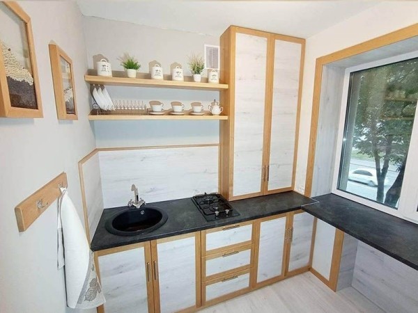 В Беларуси отец переделал для сына-студента хрущевку за 6000 рублей. Посмотрите, что получилось