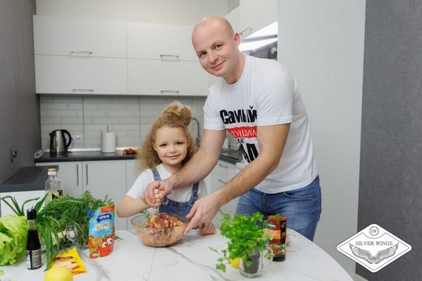 Модельно-хореографическое агентство «Серебряные крылья» приглашает детей и подростков на обучение в Бресте. Хореография, актерское мастерство, визаж, этикет и многое другое