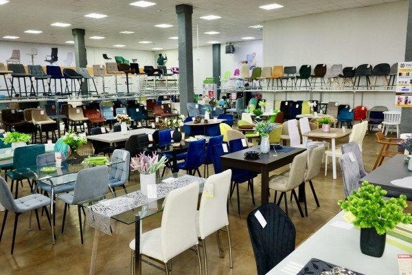 Выгодные акции и беспроцентная рассрочка в дискаунтере мебели «АксХоум» на Вычулках. Столы и стулья для кухни, мягкие кресла, офисная мебель, декор и другое Выгодные акции и беспроцентная рассрочка в дискаунтере мебели «АксХоум» на Вычулках. Столы и стулья для кухни, мягкие кресла, офисная мебель, декор и другое