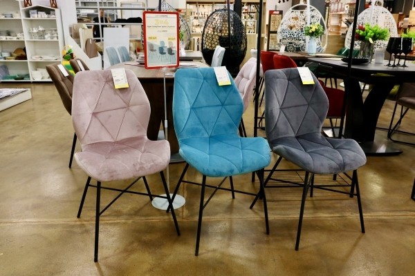 Выгодные акции и беспроцентная рассрочка в дискаунтере мебели «АксХоум» на Вычулках. Столы и стулья для кухни, мягкие кресла, офисная мебель, декор и другое Выгодные акции и беспроцентная рассрочка в дискаунтере мебели «АксХоум» на Вычулках. Столы и стулья для кухни, мягкие кресла, офисная мебель, декор и другое