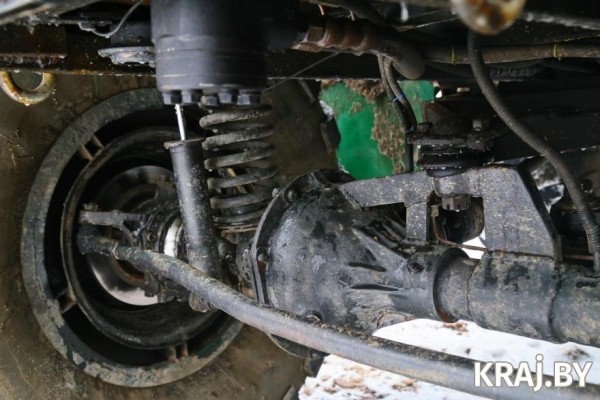 Белорус собрал самодельный вездеход «Бегемот» Белорус собрал самодельный вездеход «Бегемот»