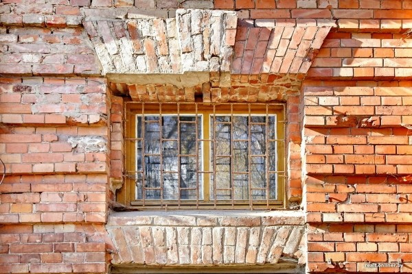 «Это чудесное место». Как живут семьи, чьи дома находятся на территории Брестской крепости