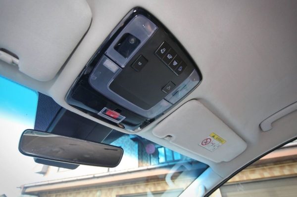 «Растаможка – 25 000 евро!» Белорус привез дизельный Hyundai Staria. Что за он?